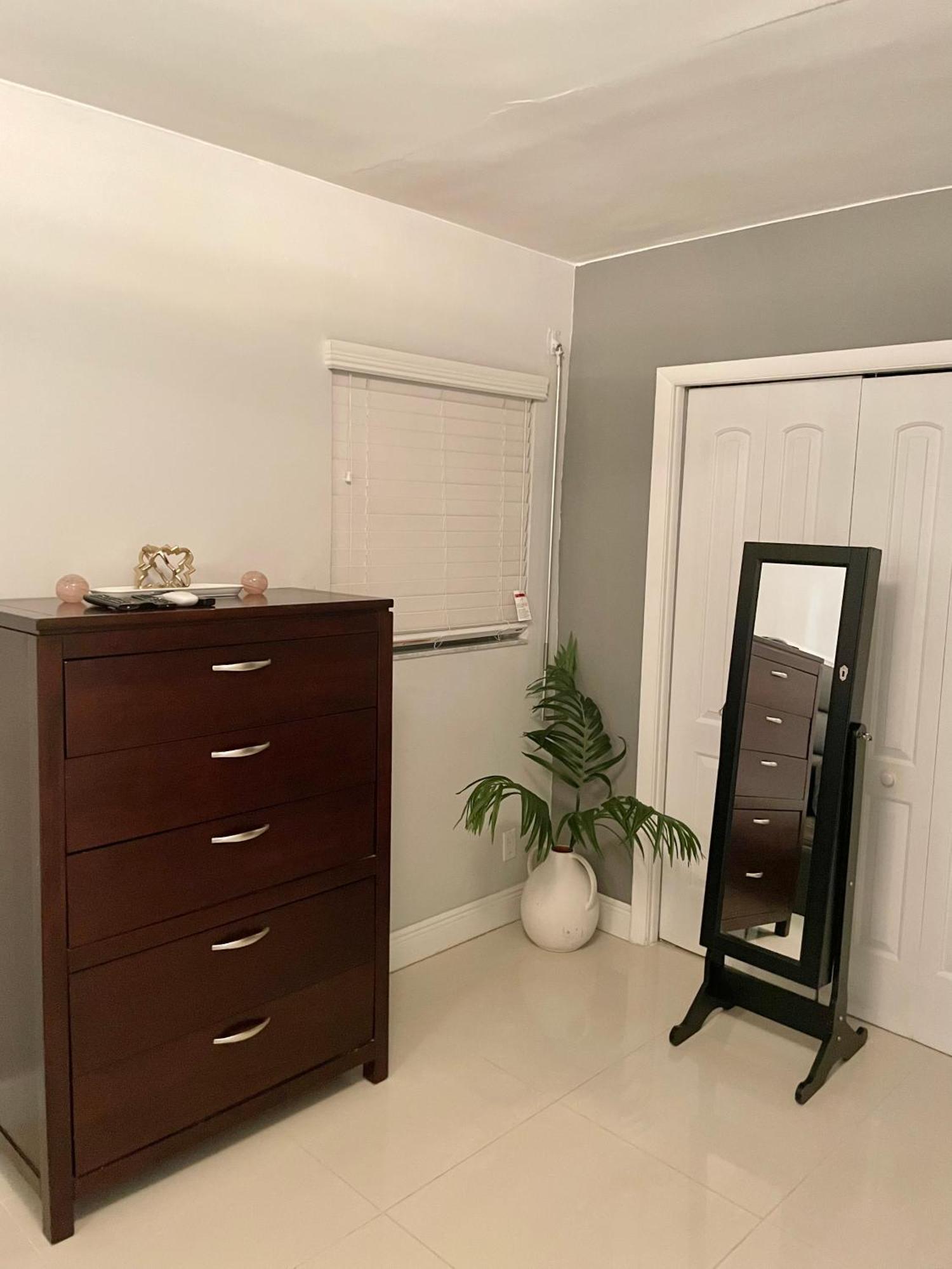 Modern Miami Oversized 3 Bedroom In Central Location Esterno foto